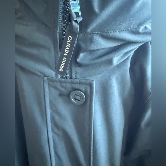 Canada Goose Rossclair Parka - Picture 9 of 14